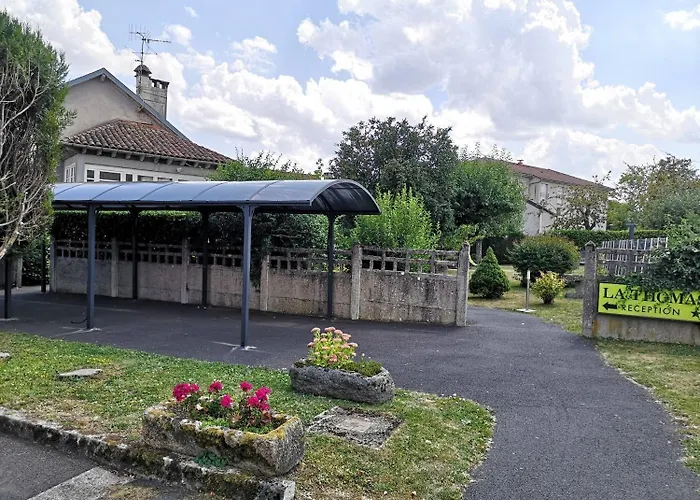 Hotel Logis La Thomasse Aurillac